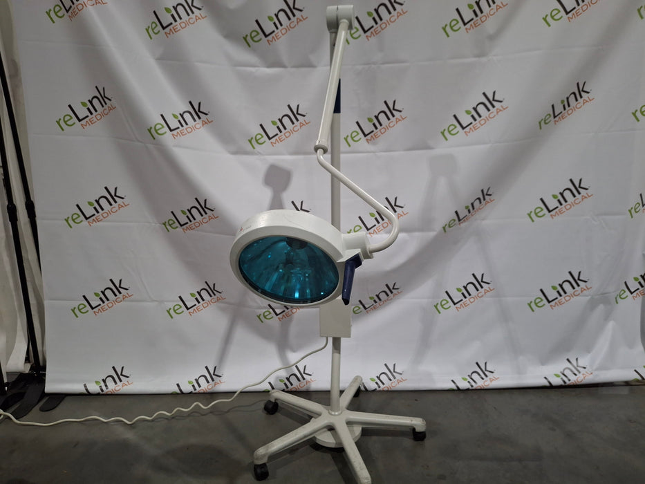 Berchtold D300 Mobile Exam Light