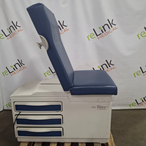 Midmark Midmark 204 Exam Table Exam Chairs / Tables reLink Medical