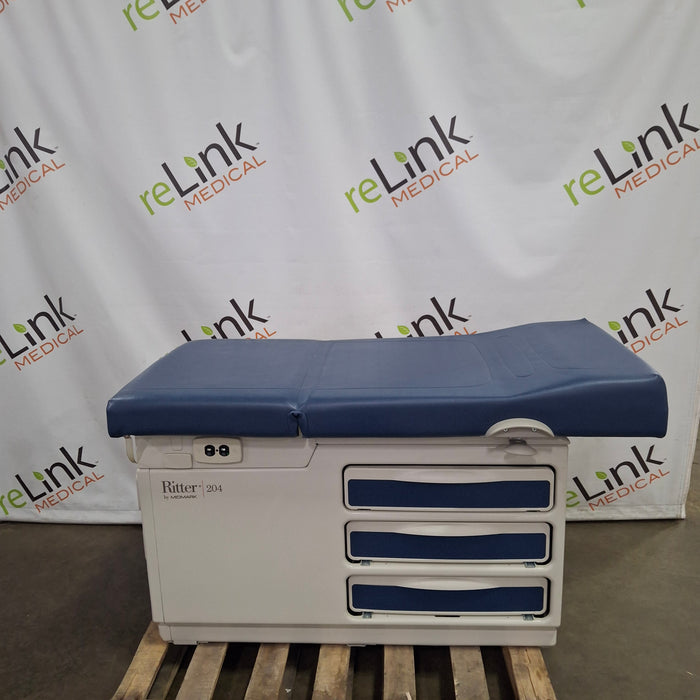 Midmark Midmark 204 Exam Table Exam Chairs / Tables reLink Medical