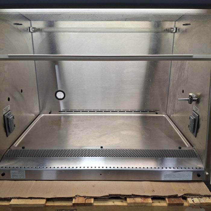LabconCo Corp LabconCo Corp Purifier Class II Biological Safety Cabinet Research Lab reLink Medical