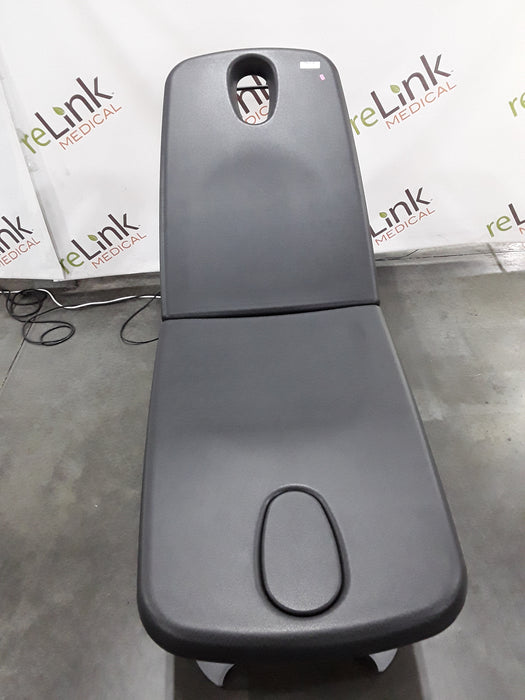 Chattanooga Group Adapta Mesa Model 3319 Treatment Table