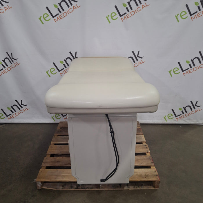 Midmark 204 Exam Table