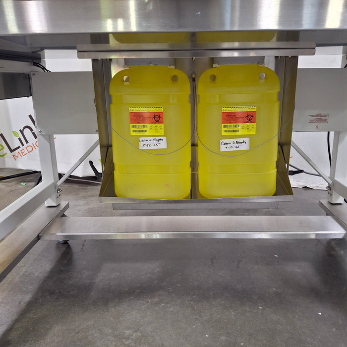 Nuaire Nuaire Pharmagard NU-NR797-400 Compounding Aseptic Containment Isolator Research Lab reLink Medical