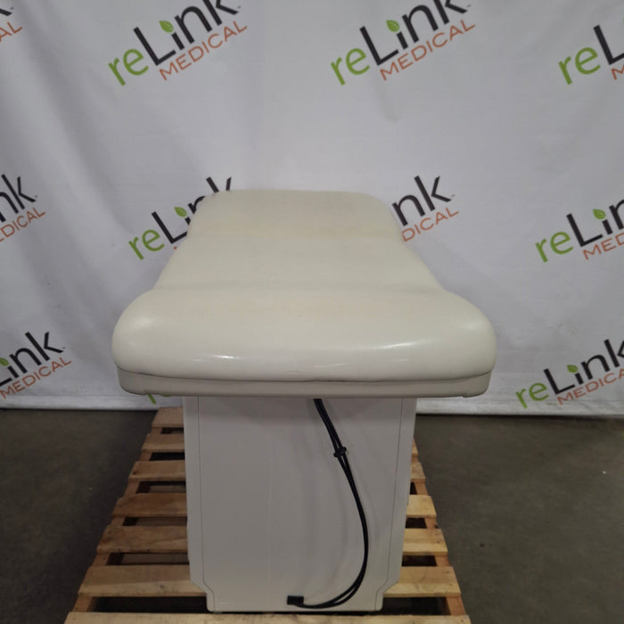 Midmark Midmark 204 Exam Table Exam Chairs / Tables reLink Medical