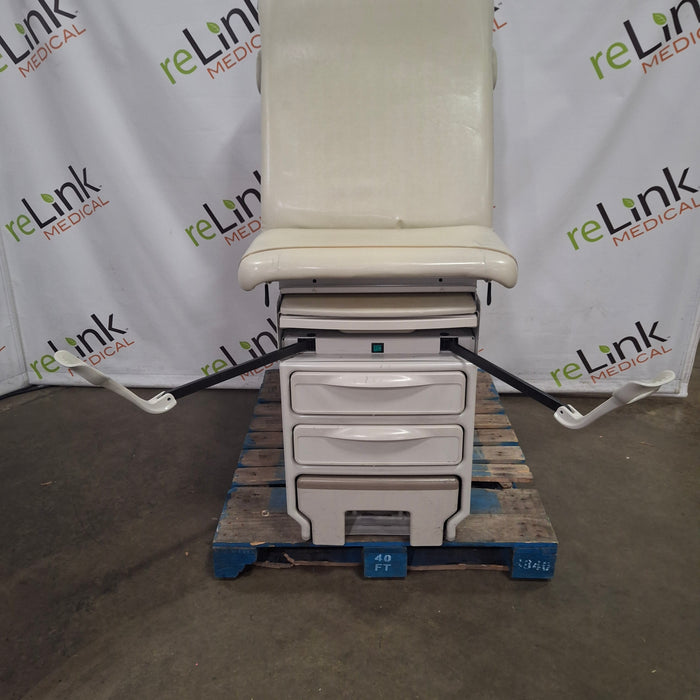 Midmark Midmark 204 Exam Table Exam Chairs / Tables reLink Medical