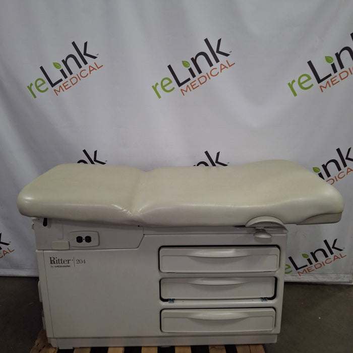 Midmark 204 Exam Table