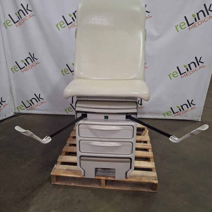 Midmark Midmark 204 Exam Table Exam Chairs / Tables reLink Medical
