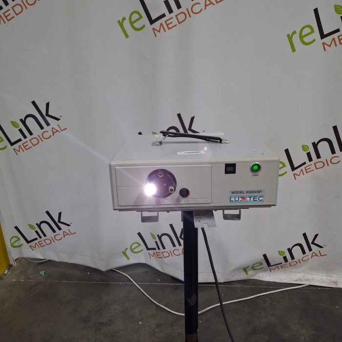 Luxtec Luxtec 9300XSP Light Source Surgical Equipment reLink Medical