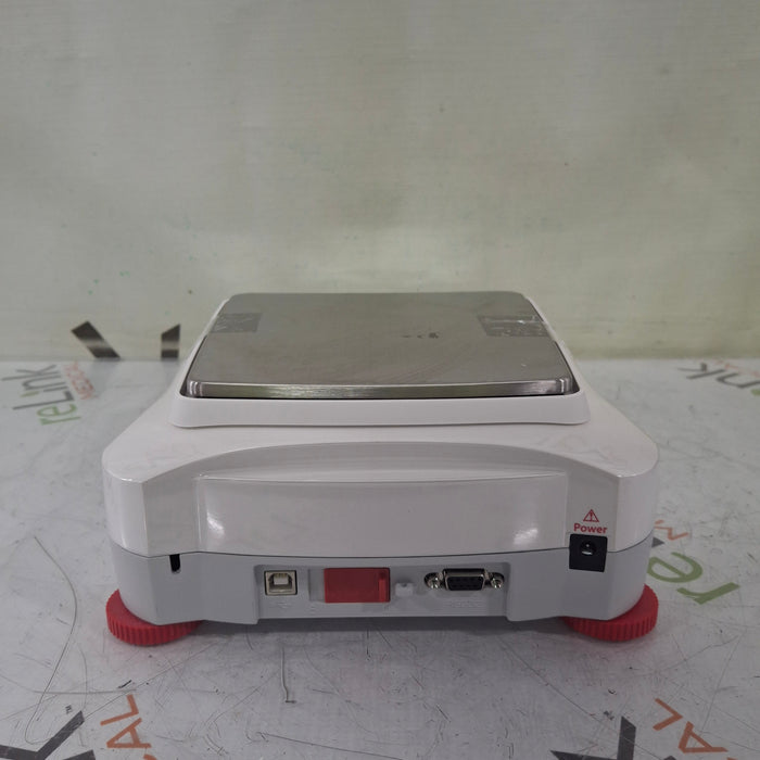Ohaus Ohaus AX8201 Adventurer Precision Scale Research Lab reLink Medical