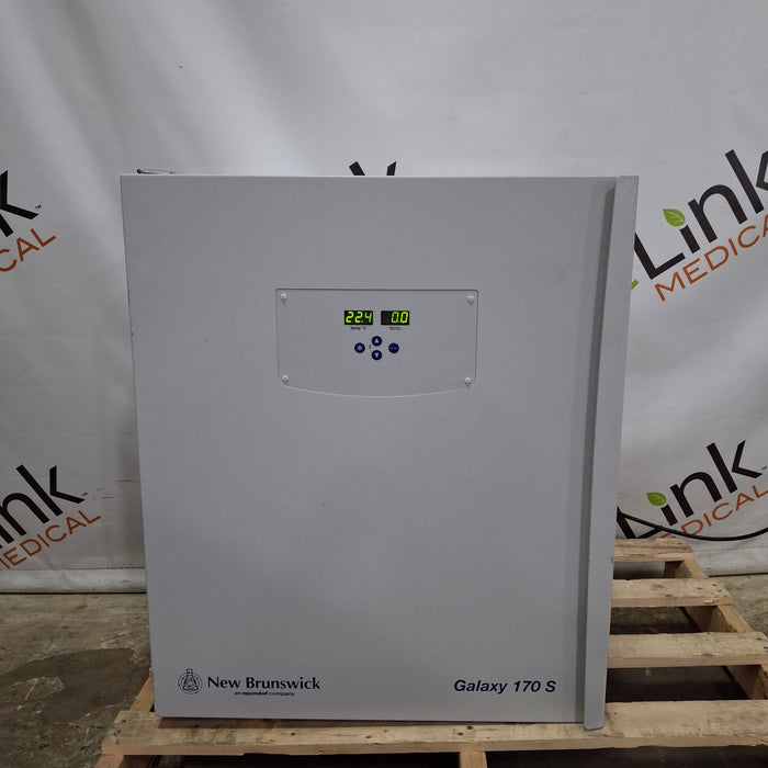 New Brunswick Scientific Galaxy 170 S Incubator