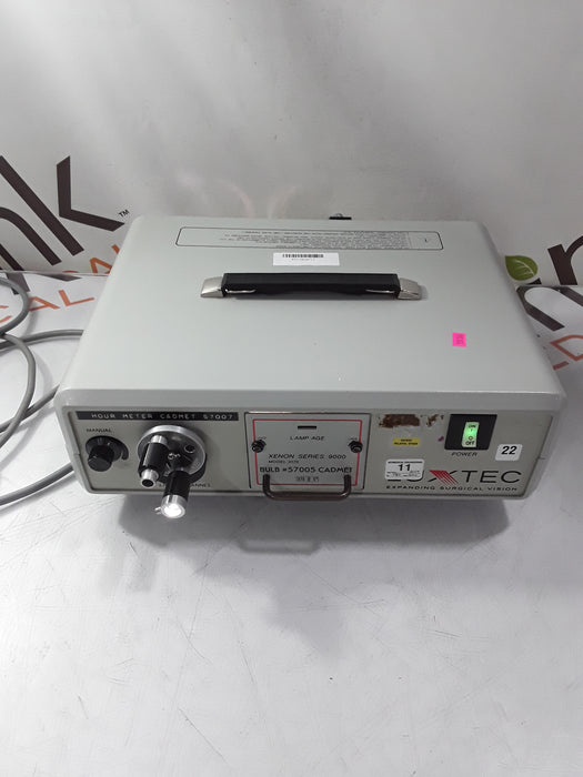 Luxtec Luxtec 9300 Xenon Series 9000 Light Source Surgical Equipment reLink Medical