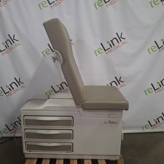 Midmark 204 Exam Table