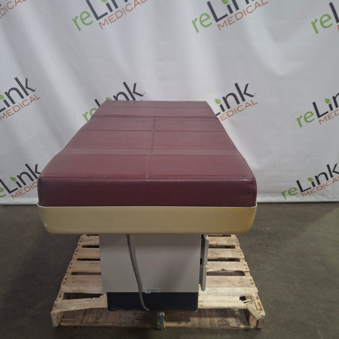 Midmark Midmark 404 Exam Table Exam Chairs / Tables reLink Medical