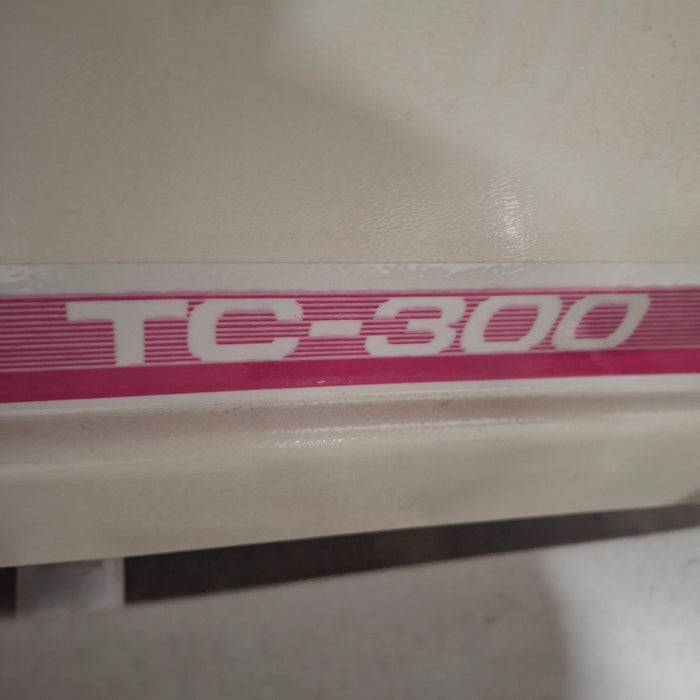 Wy' East Medical Corp TC-300 Treatment Chair