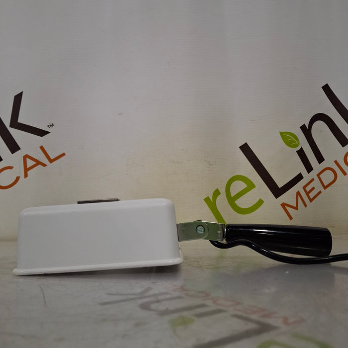 Spectroline Q-12 Long Wave UV Magnifier