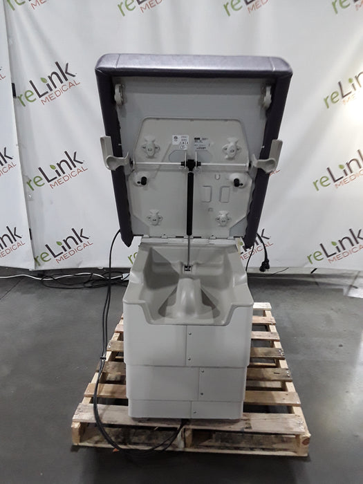 Midmark Midmark 222 Procedure Chair Exam Chairs / Tables reLink Medical