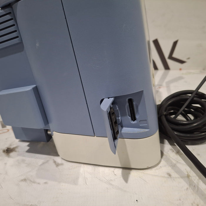 Respironics Trilogy 202 Ventilator