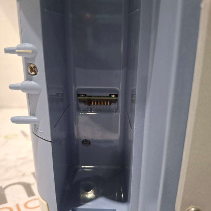 Respironics Trilogy 202 Ventilator