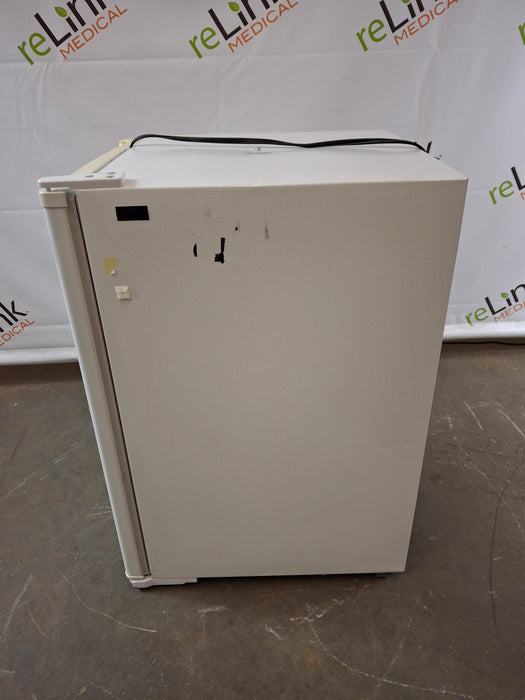 Fisher Scientific 97-926-1 Undercounter Refrigerator/Freezer