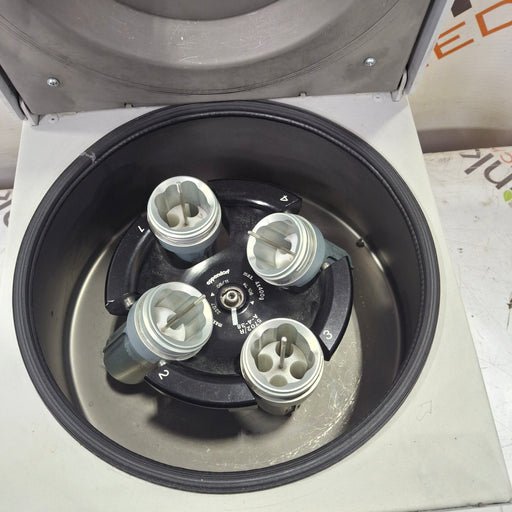 Eppendorf Eppendorf 5702 Bench Top Centrifuge Centrifuges reLink Medical