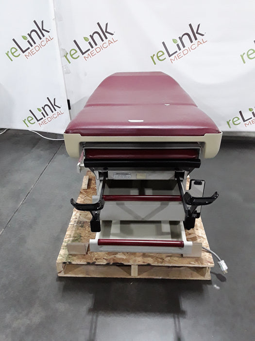 Midmark Midmark 405 Hi-Low Power Exam Table Exam Chairs / Tables reLink Medical
