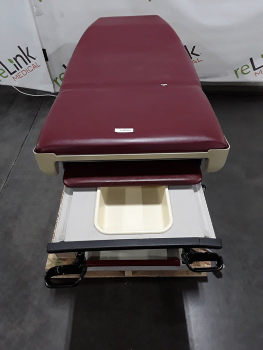 Midmark Midmark 405 Hi-Low Power Exam Table Exam Chairs / Tables reLink Medical
