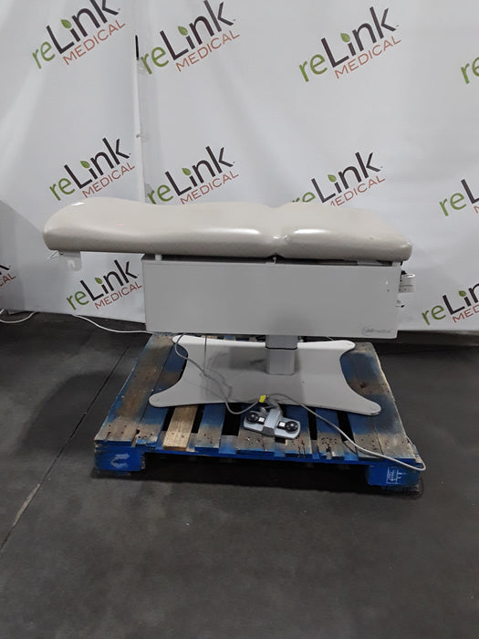 UMF Medical UMF Medical 4070 Power Exam Chair Exam Chairs / Tables reLink Medical
