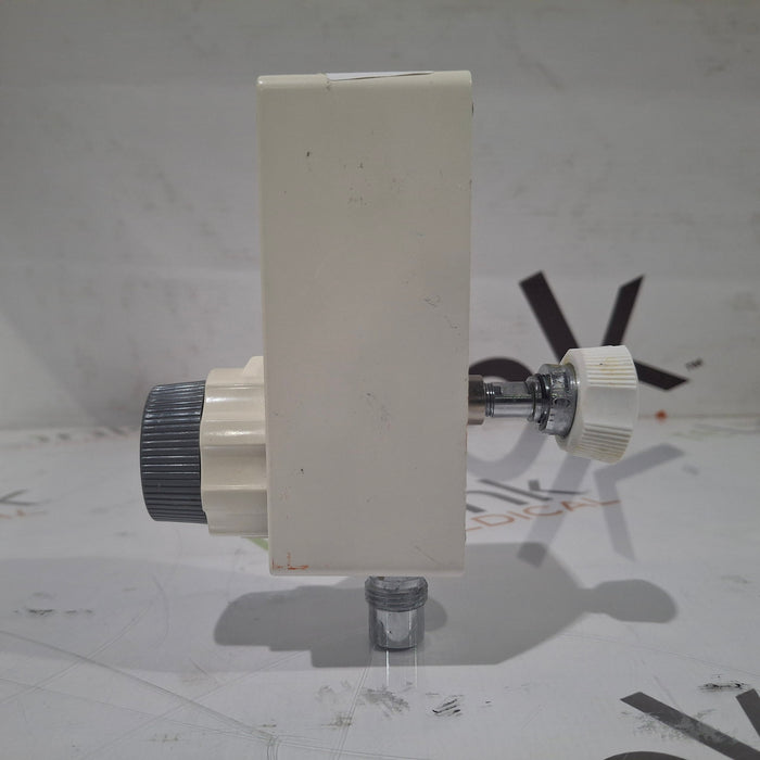 Precision Medical PM3000 Continuous Line Vacuum Regulator