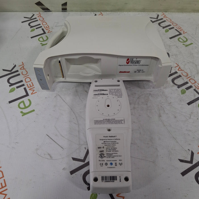Masimo Masimo Radical 7 Pulse Oximeter w/ Base Patient Monitors reLink Medical