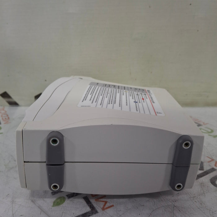 Masimo Radical 7 Pulse Oximeter w/ Base