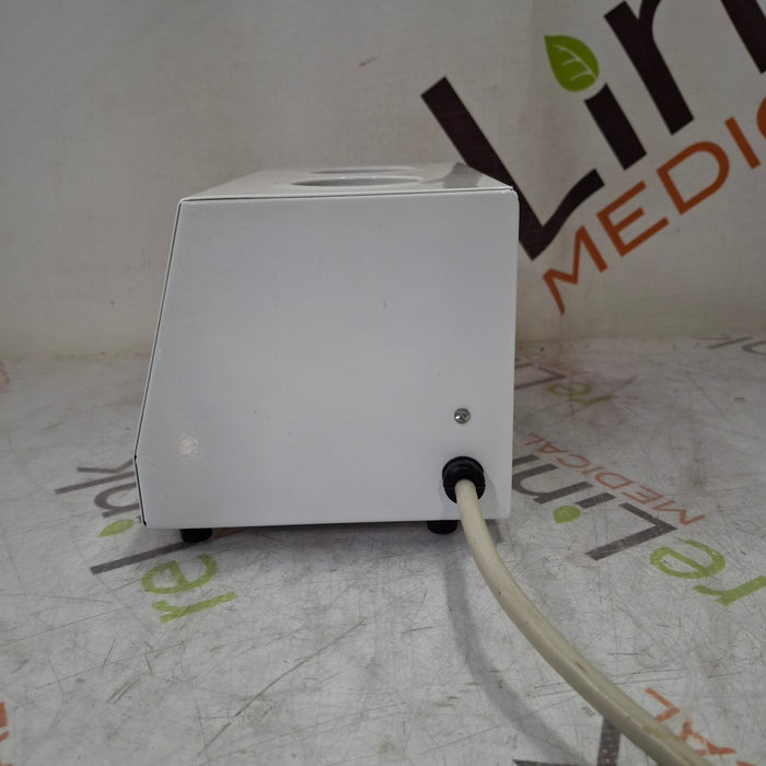 GF Health Products GW208 Gel Warmer