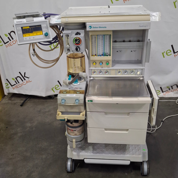 Datex-Ohmeda Aestiva 5 w/7900 Anesthesia System