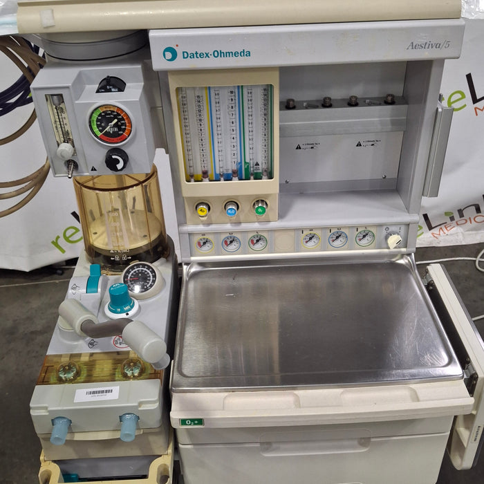 Datex-Ohmeda Aestiva 5 w/7900 Anesthesia System