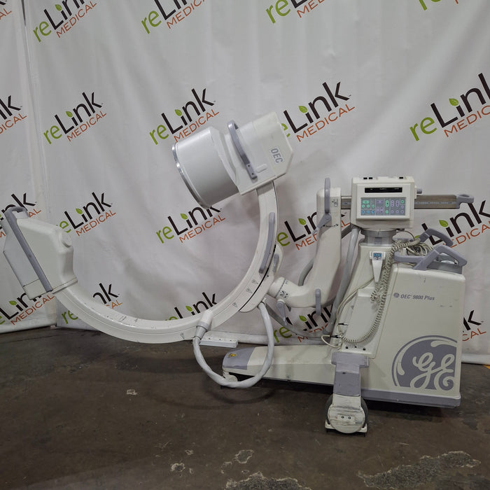 OEC Medical Systems 9800 Plus C-Arm