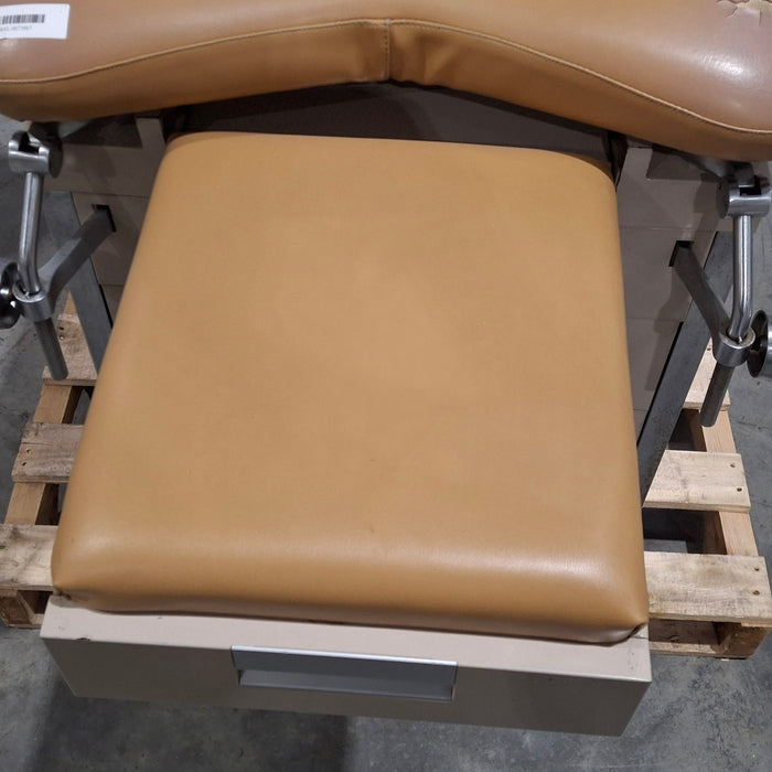 Hamilton Medical Inc Steelcrest Exam Table