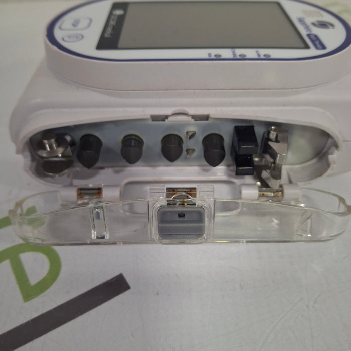 QCore Medical QCore Medical Sapphire Multi-Therapy Infusion Pump Infusion Pump reLink Medical