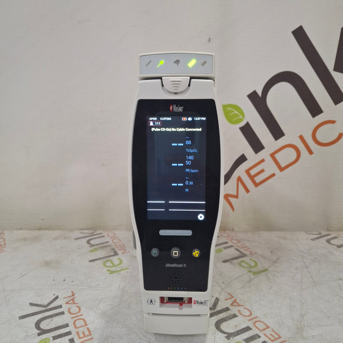 Masimo Radical 7 Pulse Oximeter w/ Base