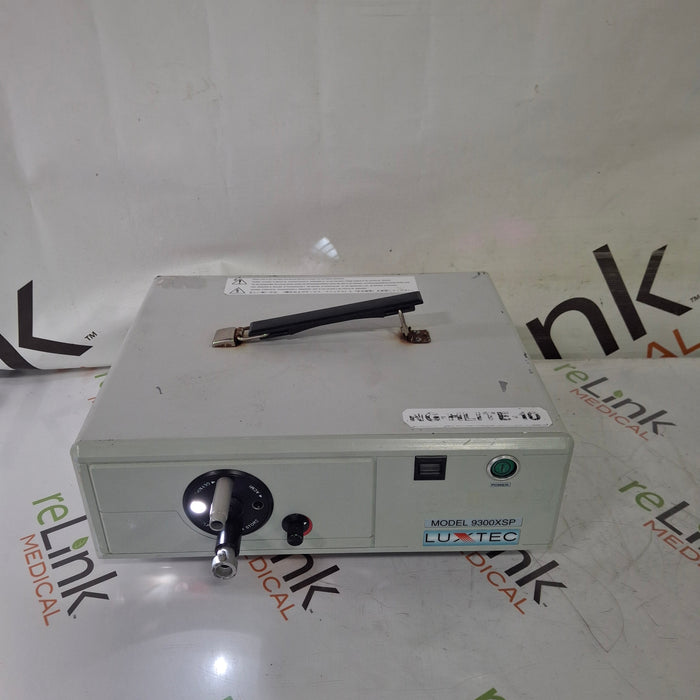 Luxtec Luxtec 9300XSP Light Source Surgical Equipment reLink Medical