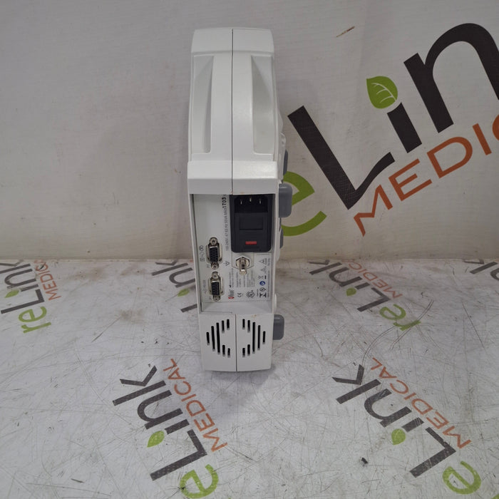 Masimo Masimo Radical 7 Pulse Oximeter w/ Base Patient Monitors reLink Medical