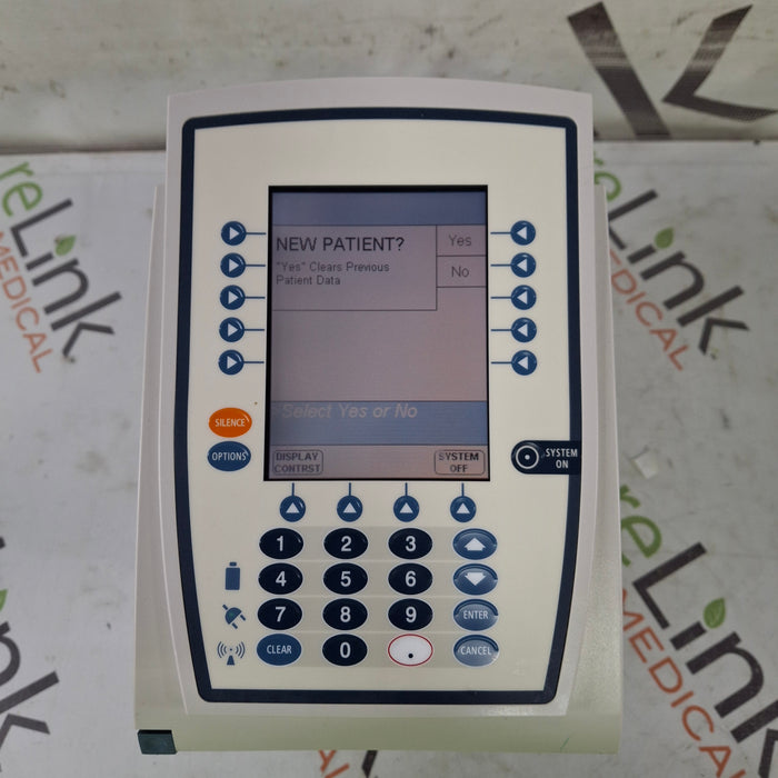 CareFusion Alaris 8015 Small Screen POC Infusion Pump
