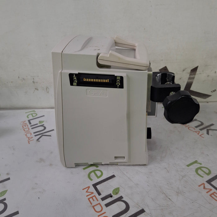 CareFusion CareFusion Alaris 8015 Small Screen POC Infusion Pump Infusion Pump reLink Medical