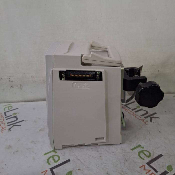 CareFusion Alaris 8015 Large Screen POC Infusion Pump