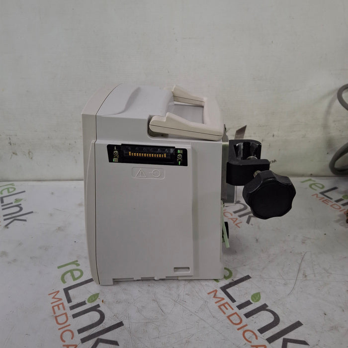 CareFusion Alaris 8015 Large Screen POC Infusion Pump