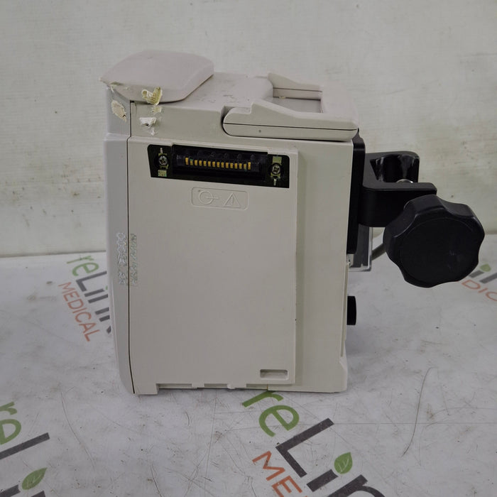 CareFusion Alaris 8015 Large Screen POC Infusion Pump