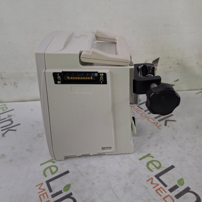 CareFusion Alaris 8015 Small Screen POC Infusion Pump