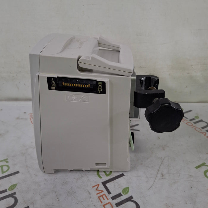 CareFusion CareFusion Alaris 8015 Small Screen POC Infusion Pump Infusion Pump reLink Medical