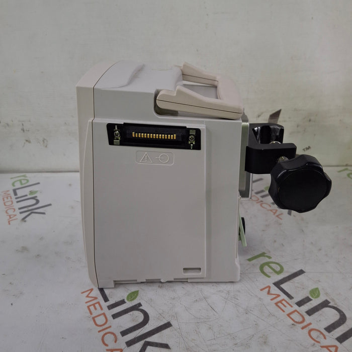 CareFusion Alaris 8015 Small Screen POC Infusion Pump