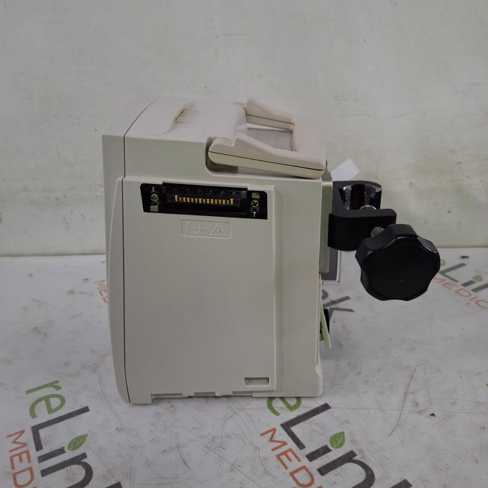 CareFusion Alaris 8015 Small Screen POC Infusion Pump