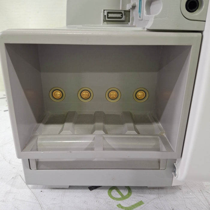 Philips IntelliVue MP50 Patient Monitor