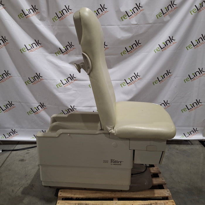 Midmark 222 Procedure Chair